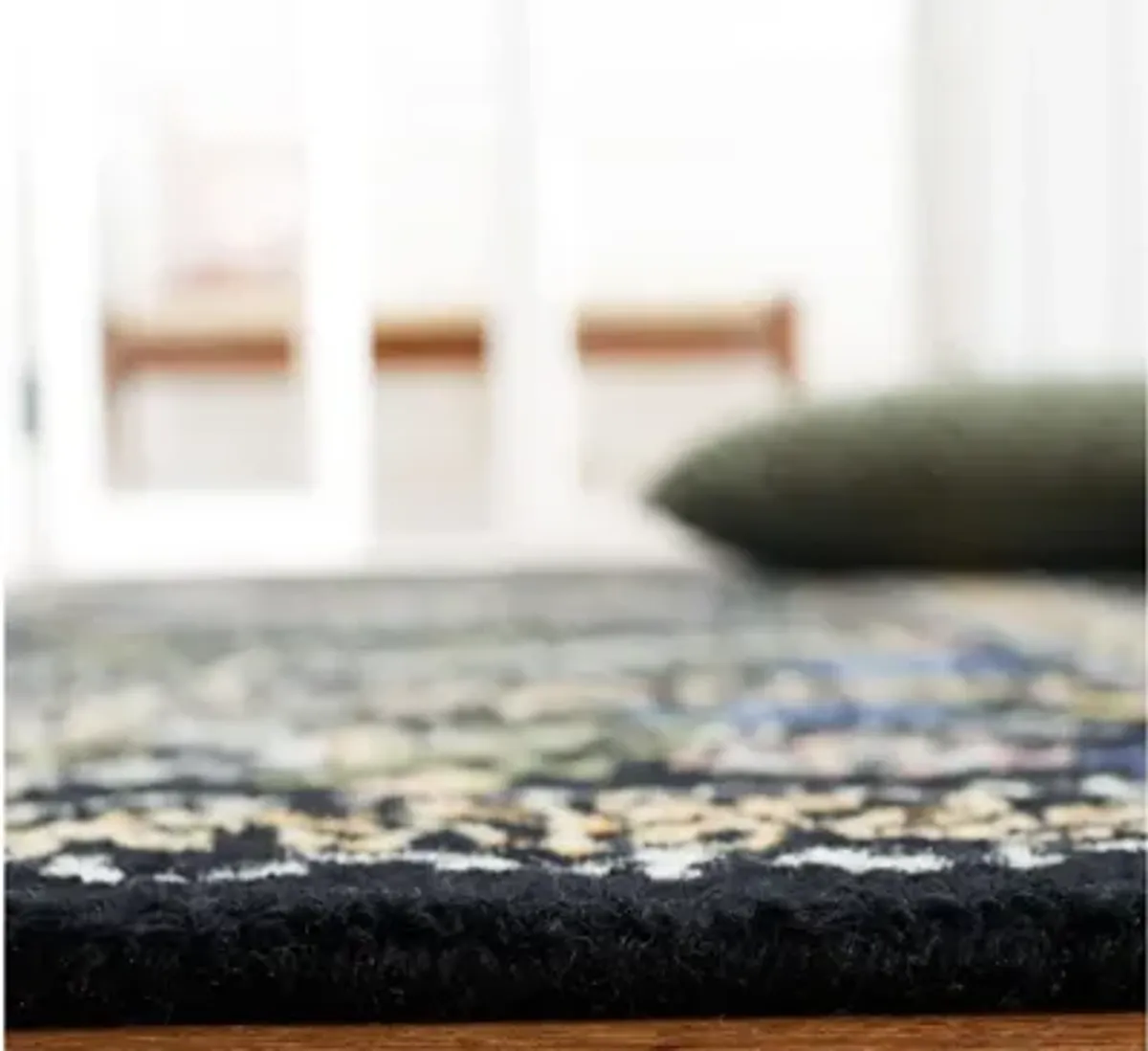 Shakespeare Runner Rug