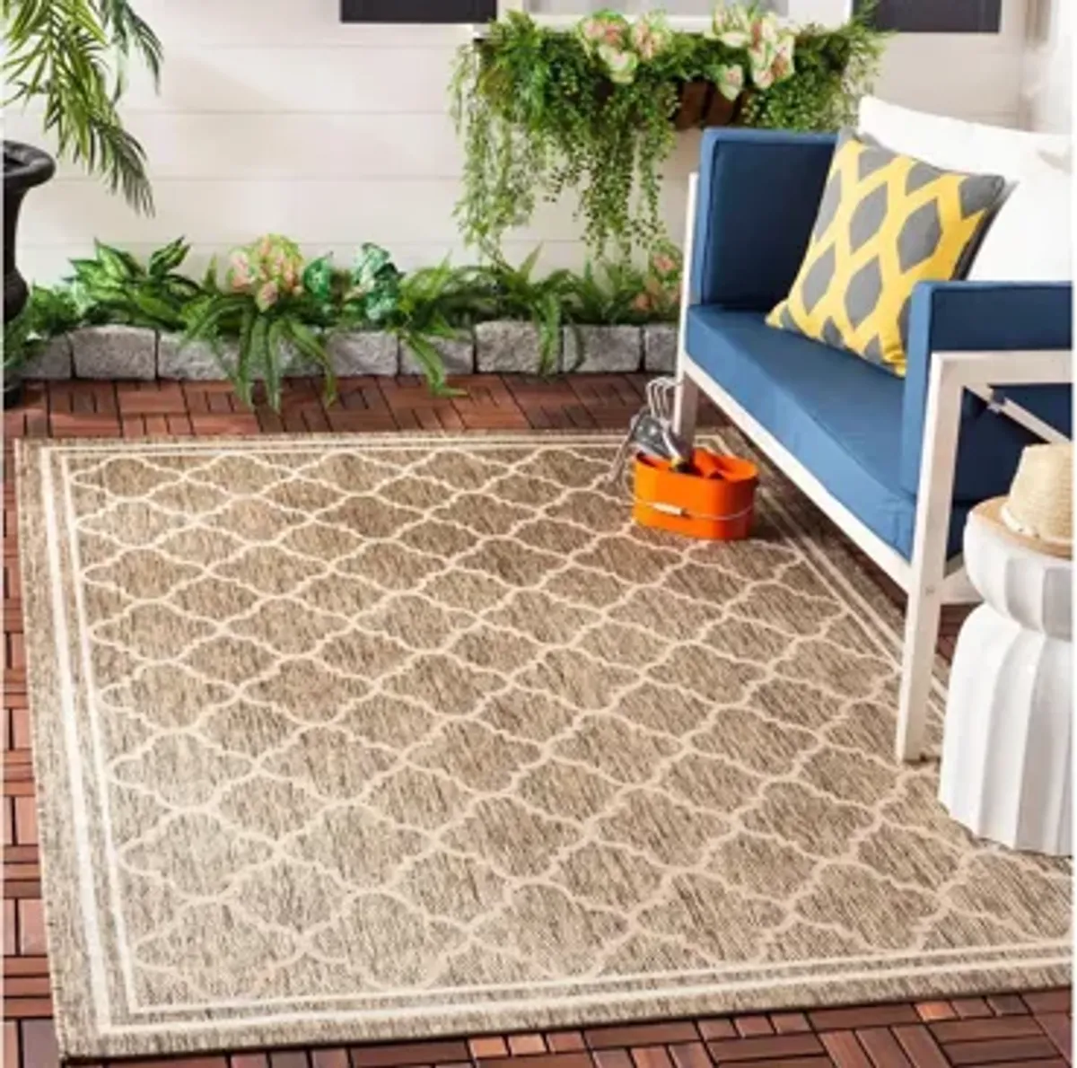 Courtyard Pathway Indoor/Outdoor Area Rug