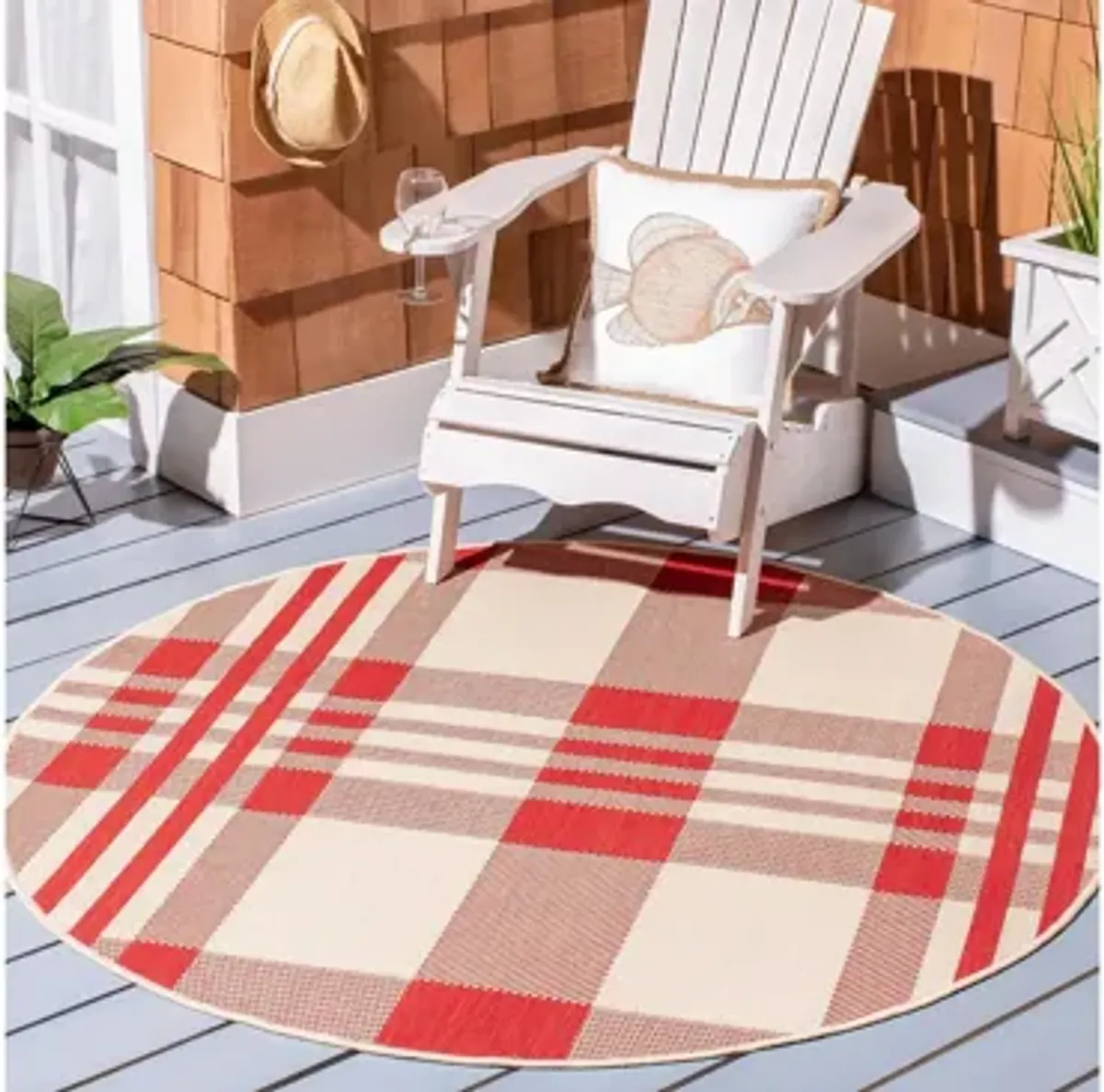 Courtyard Plaid Indoor/Outdoor Area Rug Round