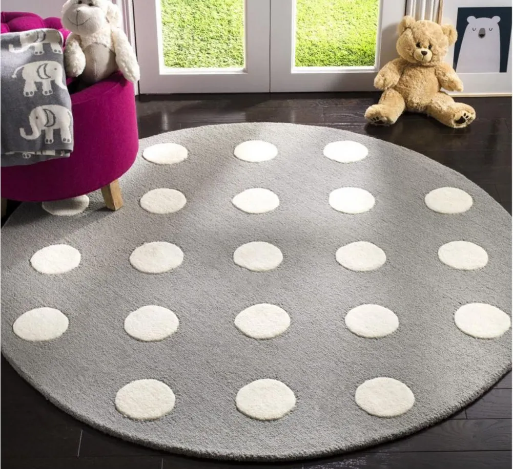 Cairo Kid's Area Rug in Grey & Ivory by Safavieh