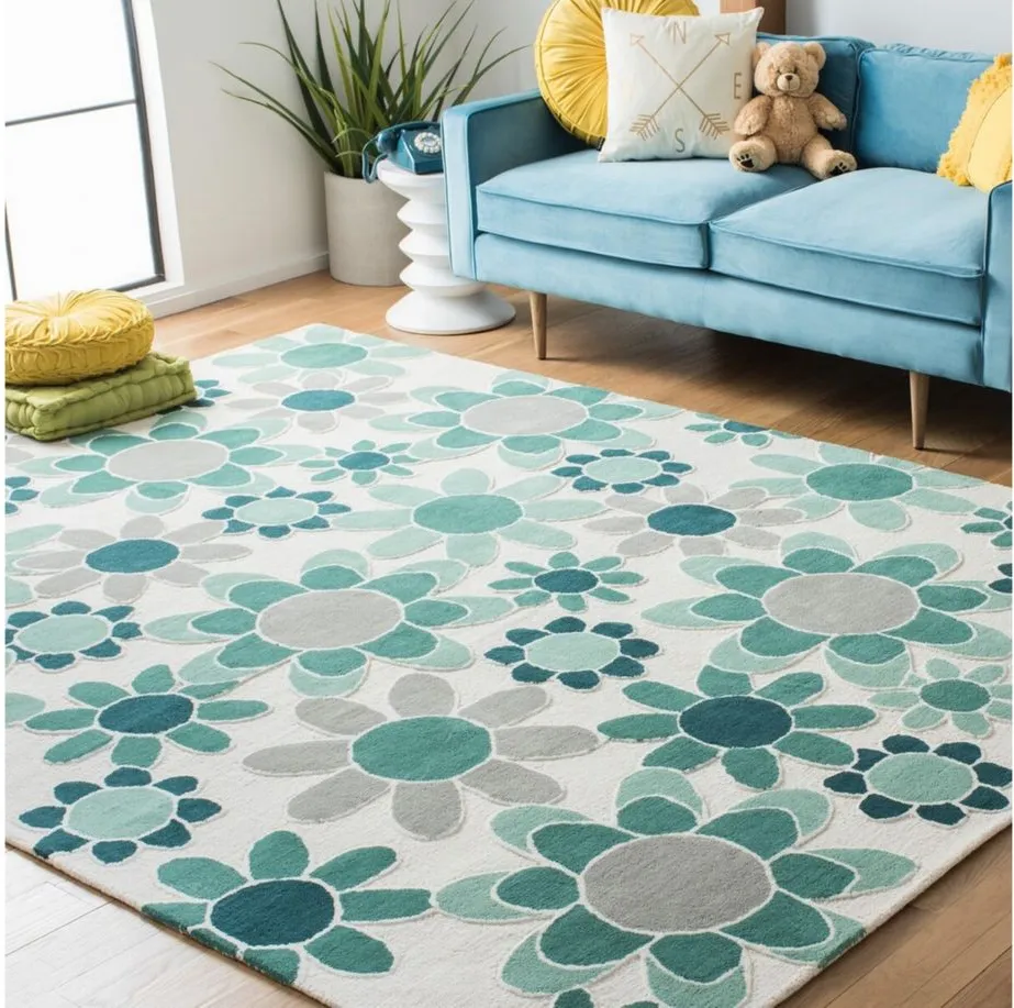 Talya Kid's Area Rug in Ivory/Green by Safavieh