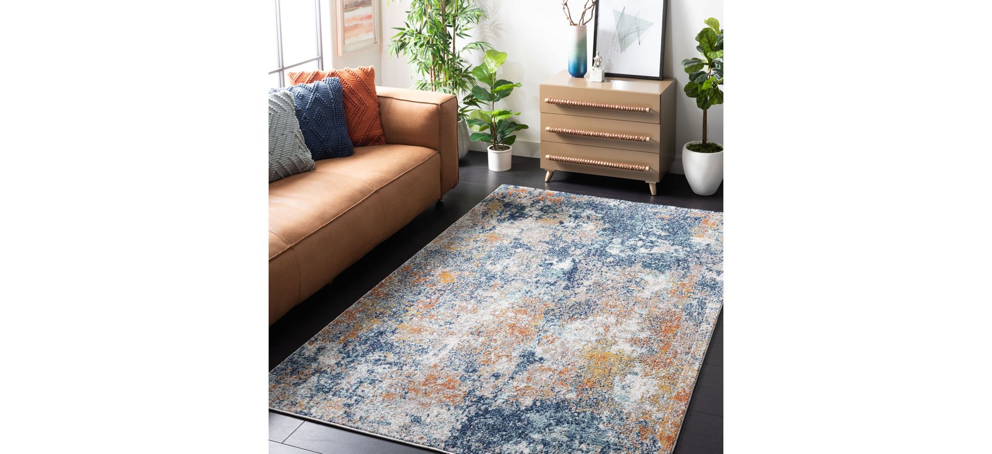Iommi Area Rug in Navy & Gold by Safavieh