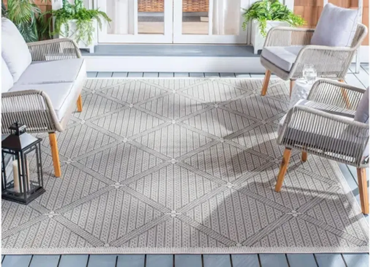 Bermuda Wide Diamond Indoor/Outdoor Square Area Rug