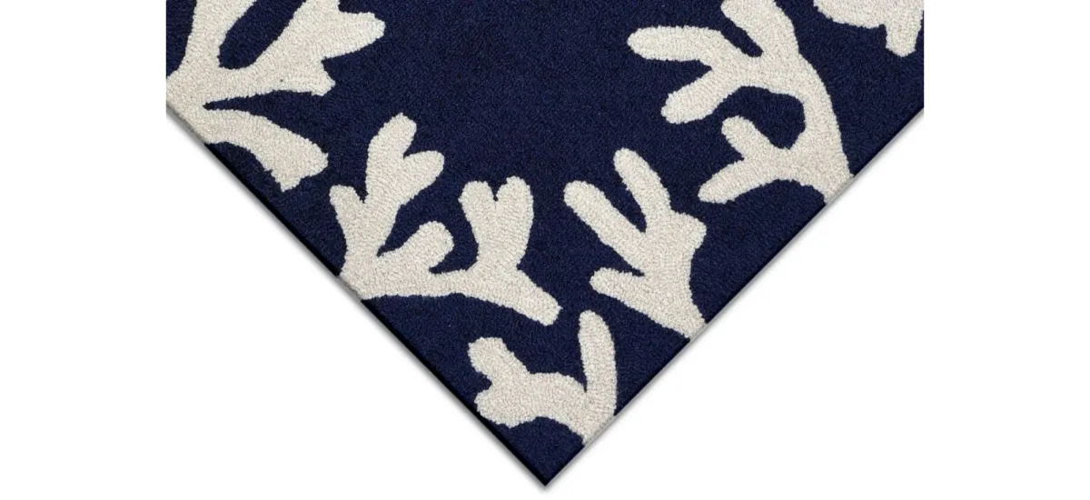 Coral Indoor/Outdoor Area Rug in Navy by Trans-Ocean Import Co Inc