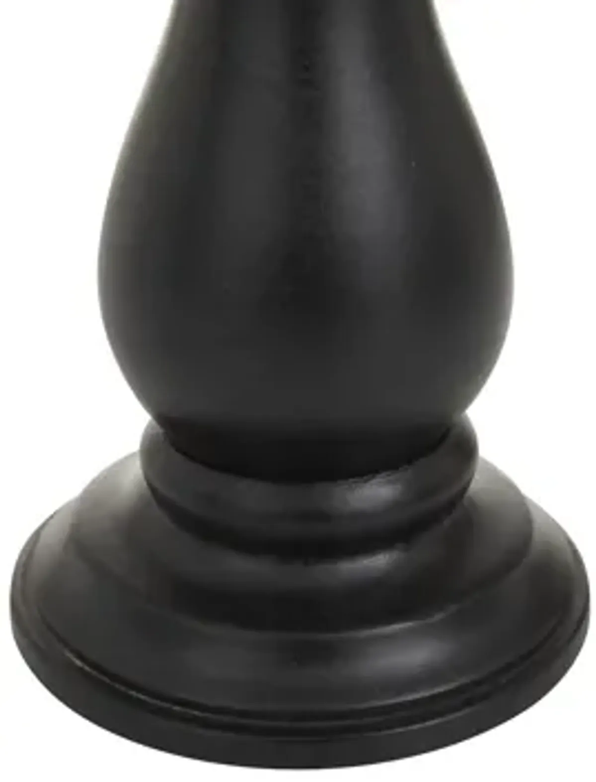 Ivy Collection Newsum Candle Holders Set of 3