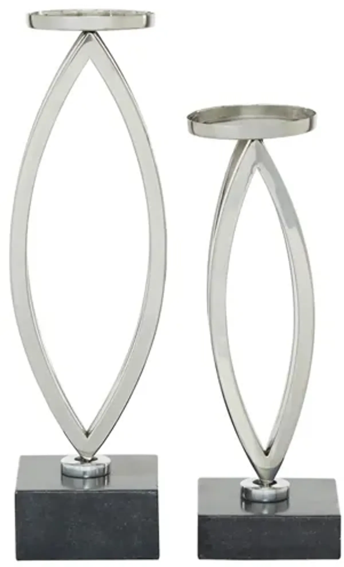 Ivy Collection Leide Candle Holders Set of 2 in Silver by UMA Enterprises