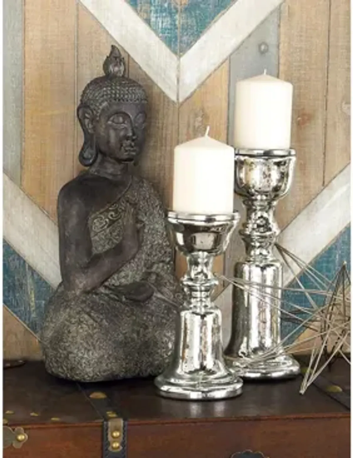 Ivy Collection Vaccarra Glass Candle Holders Set of 2