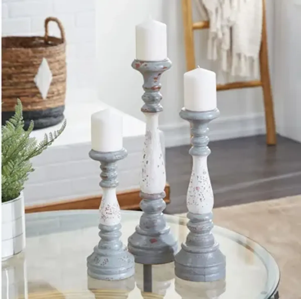 Ivy Collection Happy Valley Candle Holders Set of 3