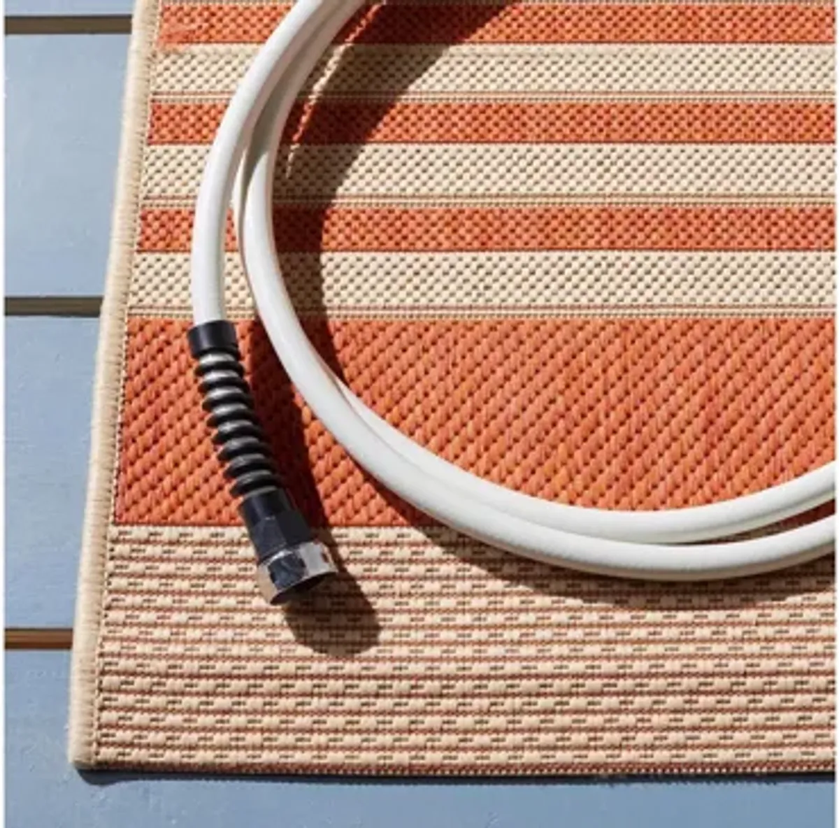 Courtyard Indoor/Outdoor Runner Rug