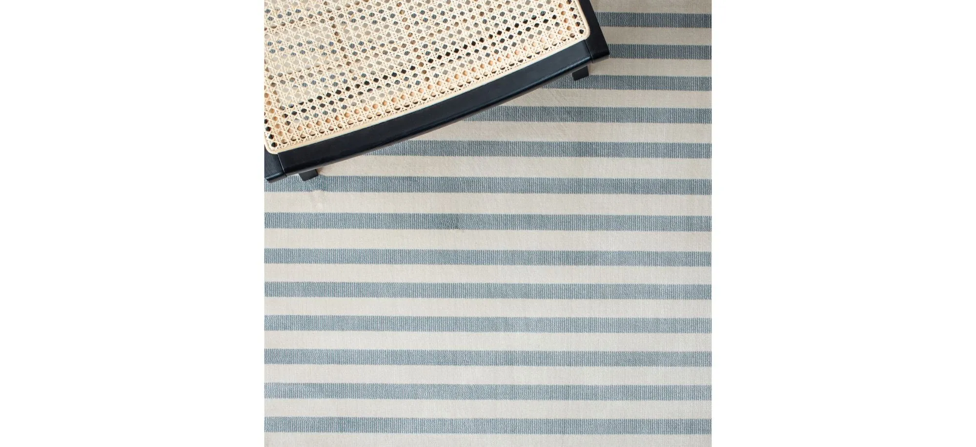 Ornelle Area Rug in Ivory/Blue by Safavieh