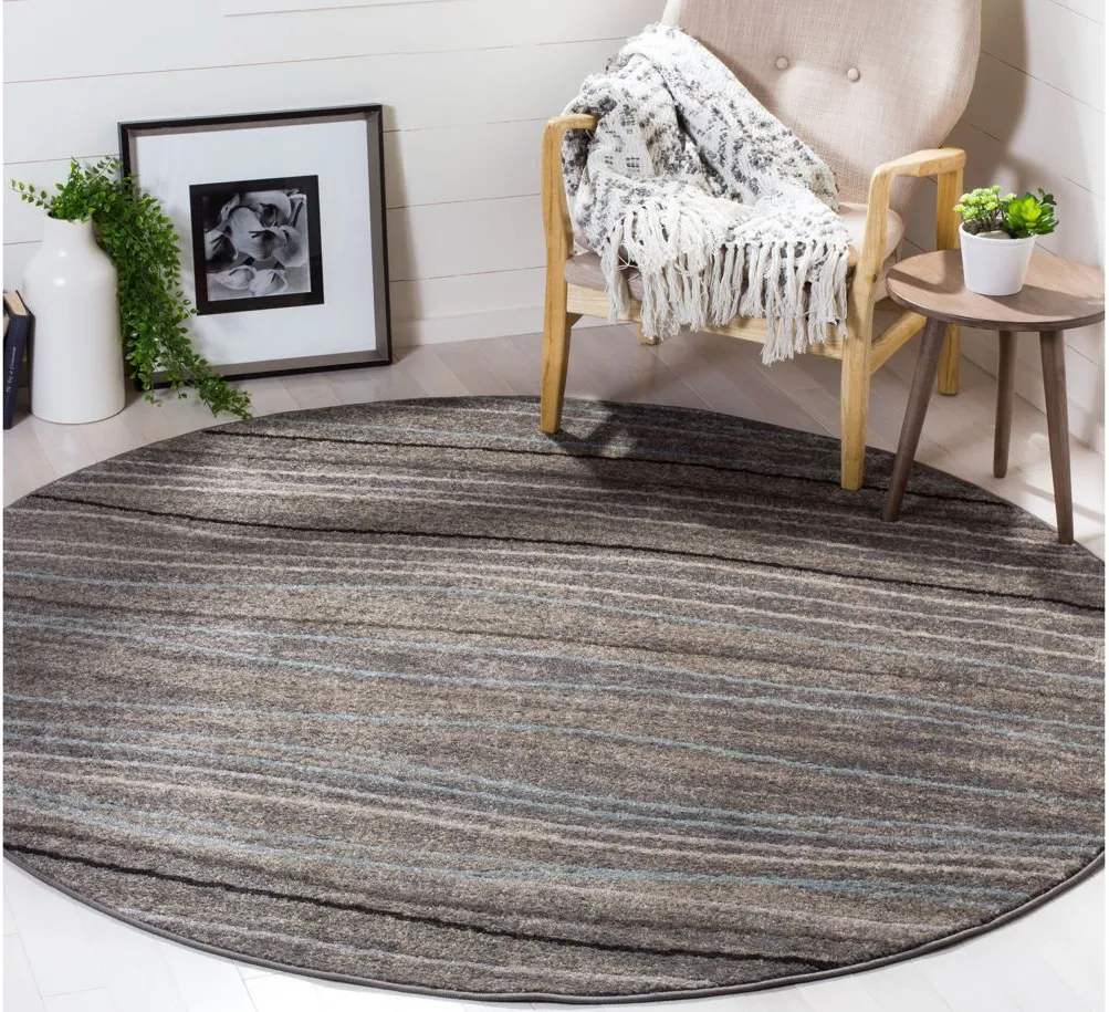 North Sea Silver Area Rug Round in Silver / Beige by Safavieh