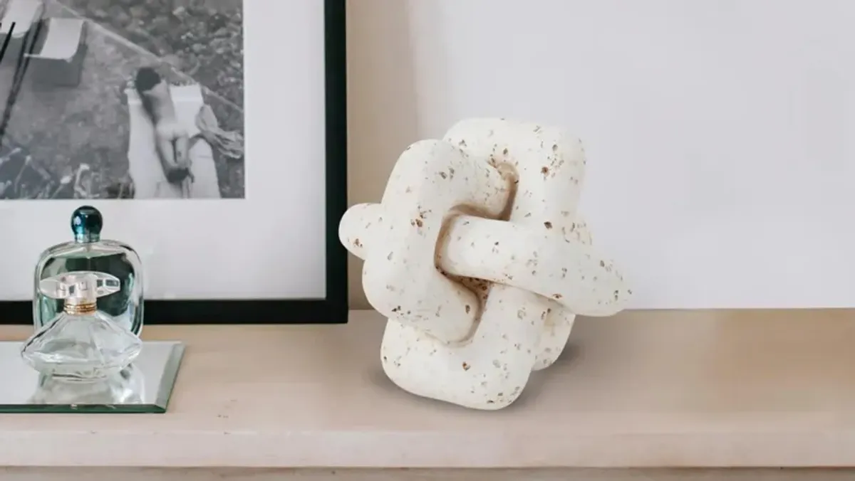 Everlink Sculpture