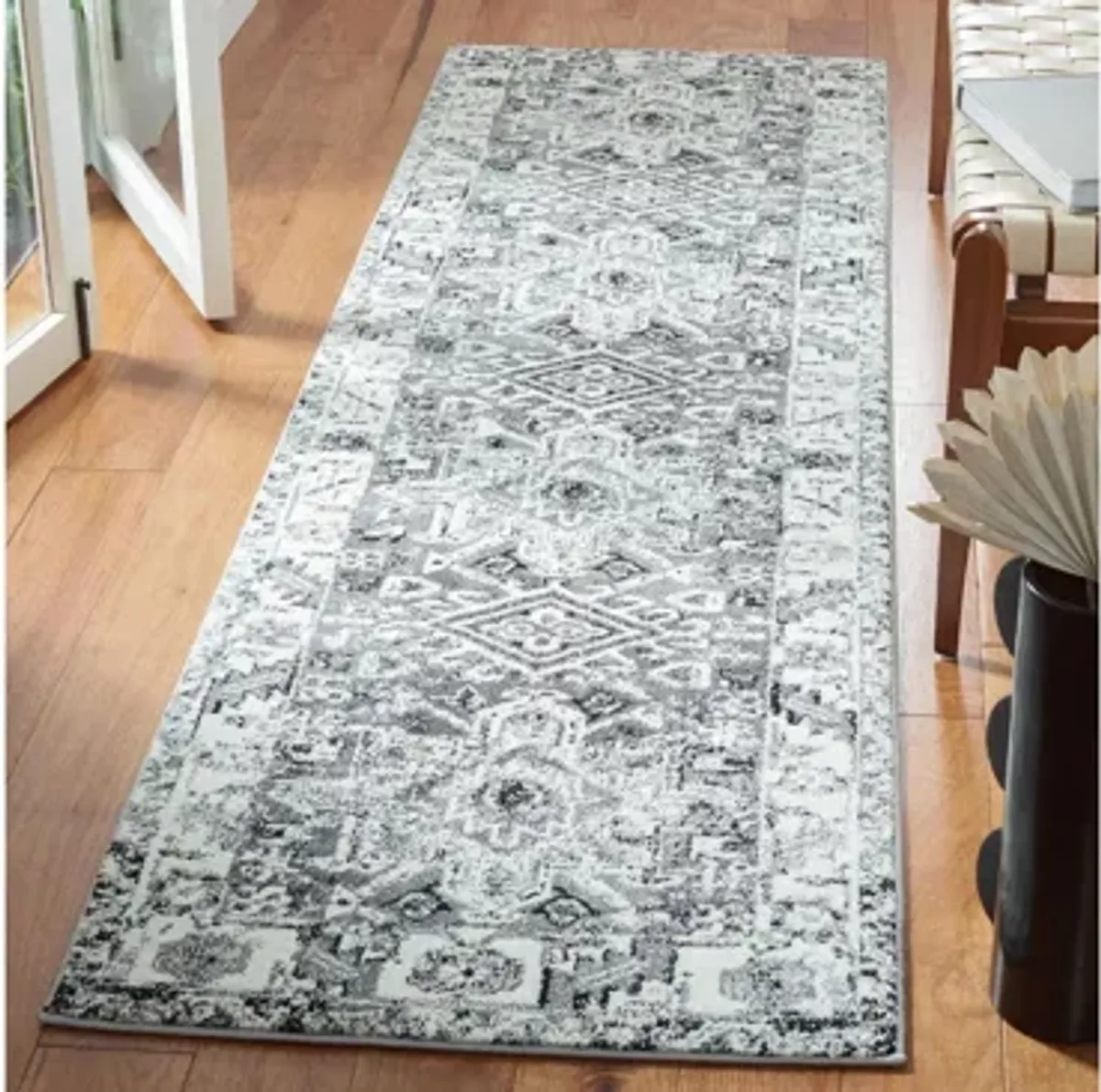 Darius Grey Runner Rug