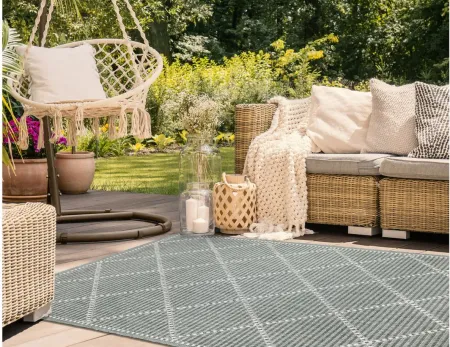 Liora Manne Malibu Checker Diamond Indoor/Outdoor Area Rug in Green by Trans-Ocean Import Co Inc