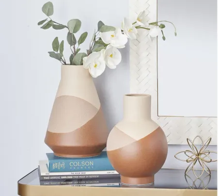 Ivy Collection Valdivia Vase Set of 2 in Tan/Off-White by UMA Enterprises