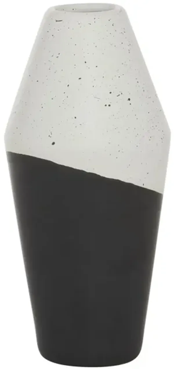 Ivy Collection Shenandoah Vase