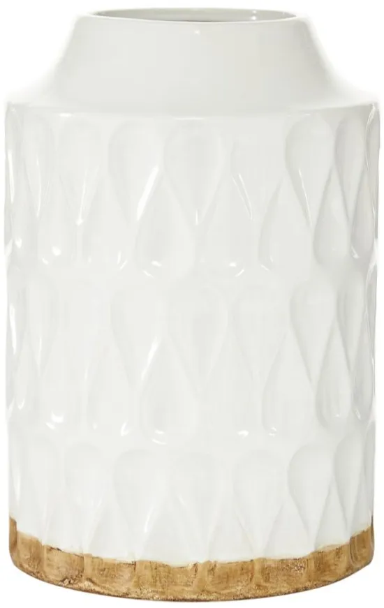 Ivy Collection Momoko Vase in White by UMA Enterprises
