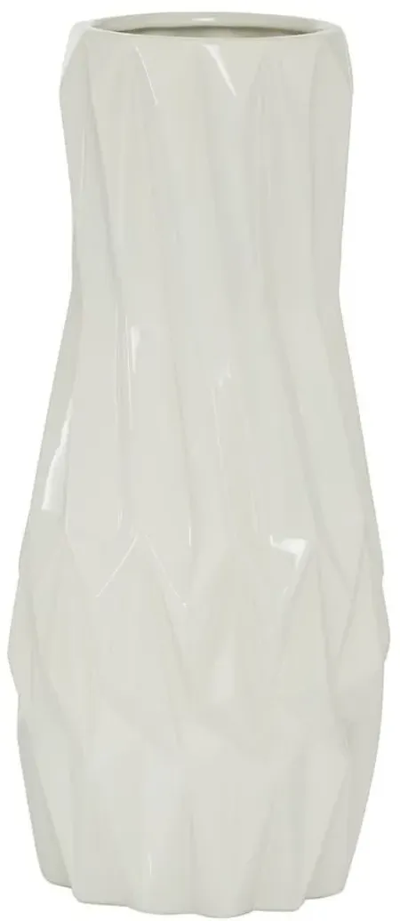 Ivy Collection Mybu Vase in White by UMA Enterprises