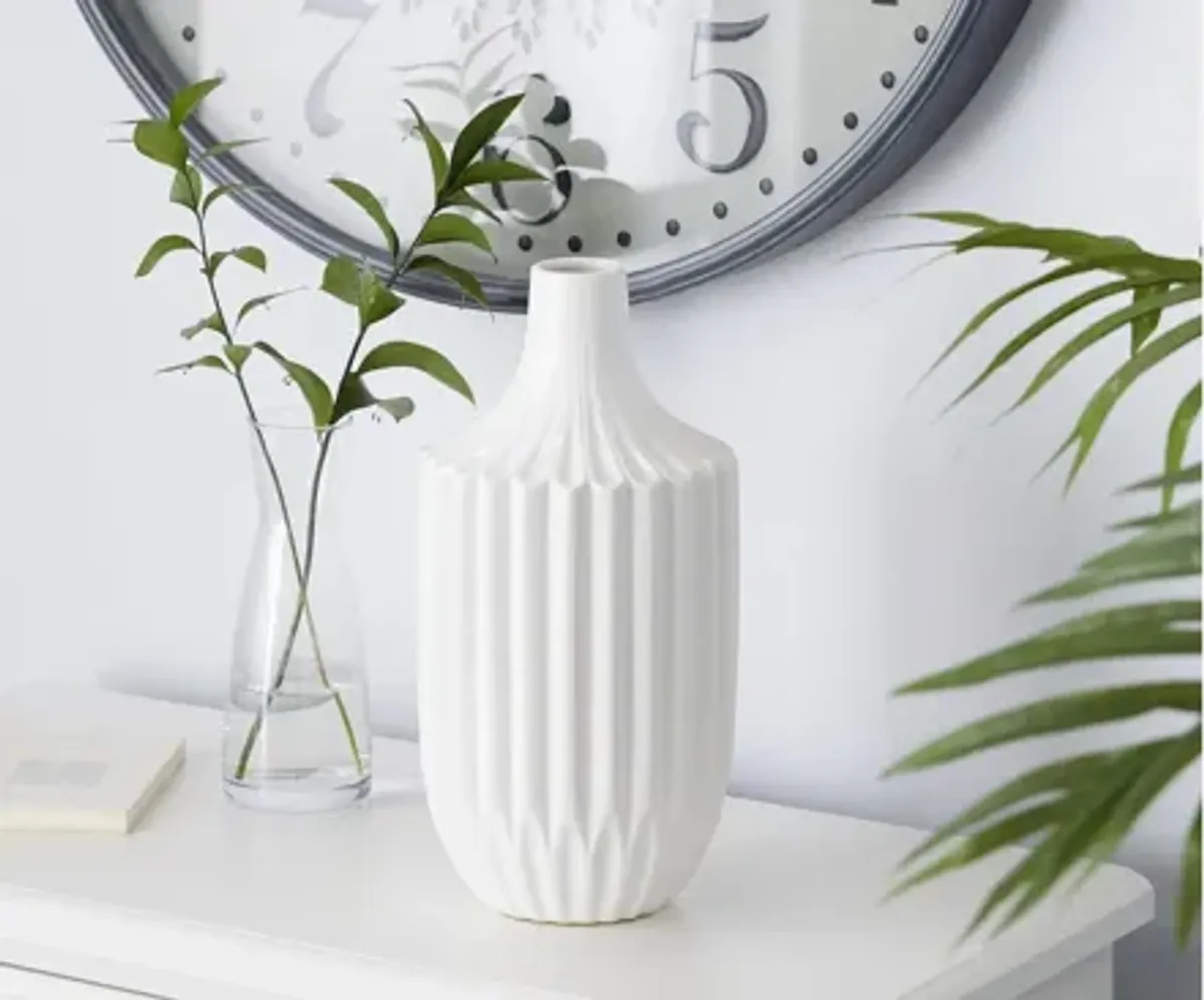 Ivy Collection Nendo Vase