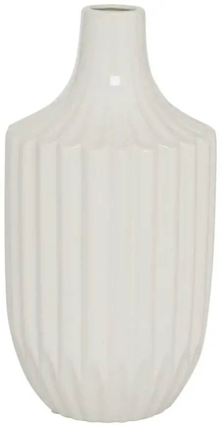 Ivy Collection Nendo Vase in White by UMA Enterprises