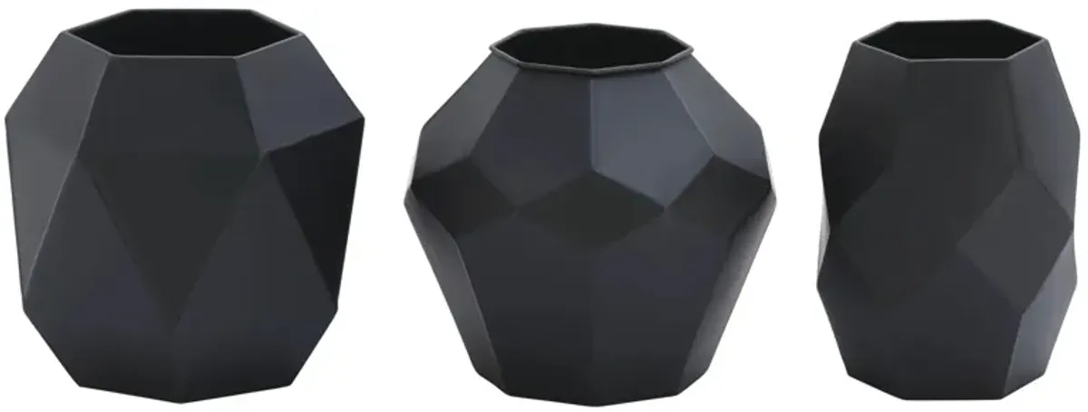 Novogratz Ardanroe Vase Set of 3 in Black by UMA Enterprises