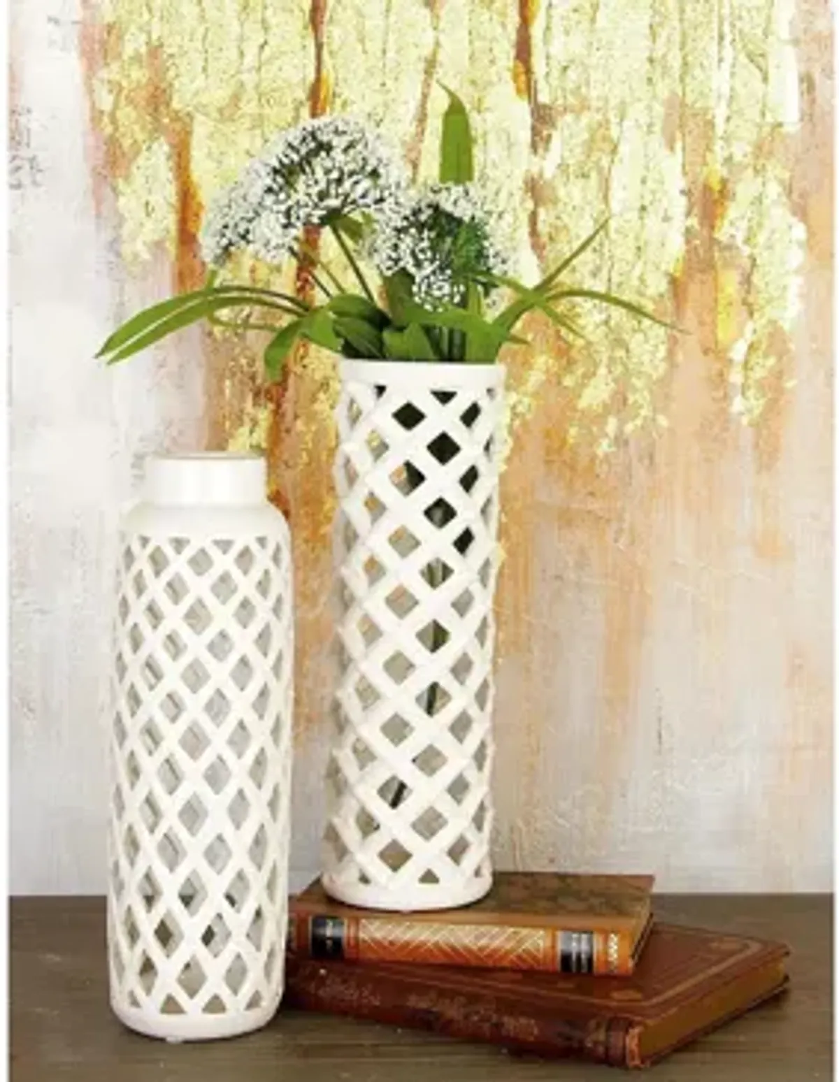 Ivy Collection Moulins Set of 2