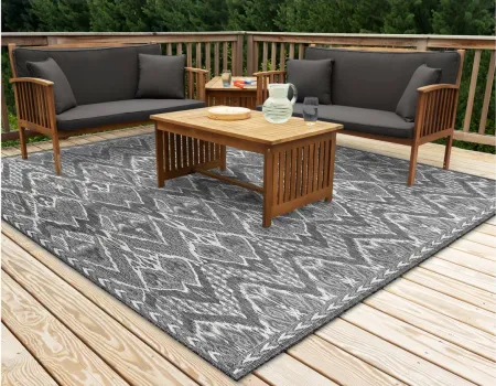 Liora Manne Malibu Ikat Indoor/Outdoor Area Rug in Charcoal by Trans-Ocean Import Co Inc