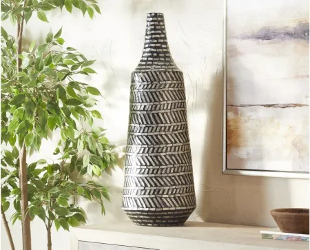 Ivy Collection Unikankare Vase in Black by UMA Enterprises