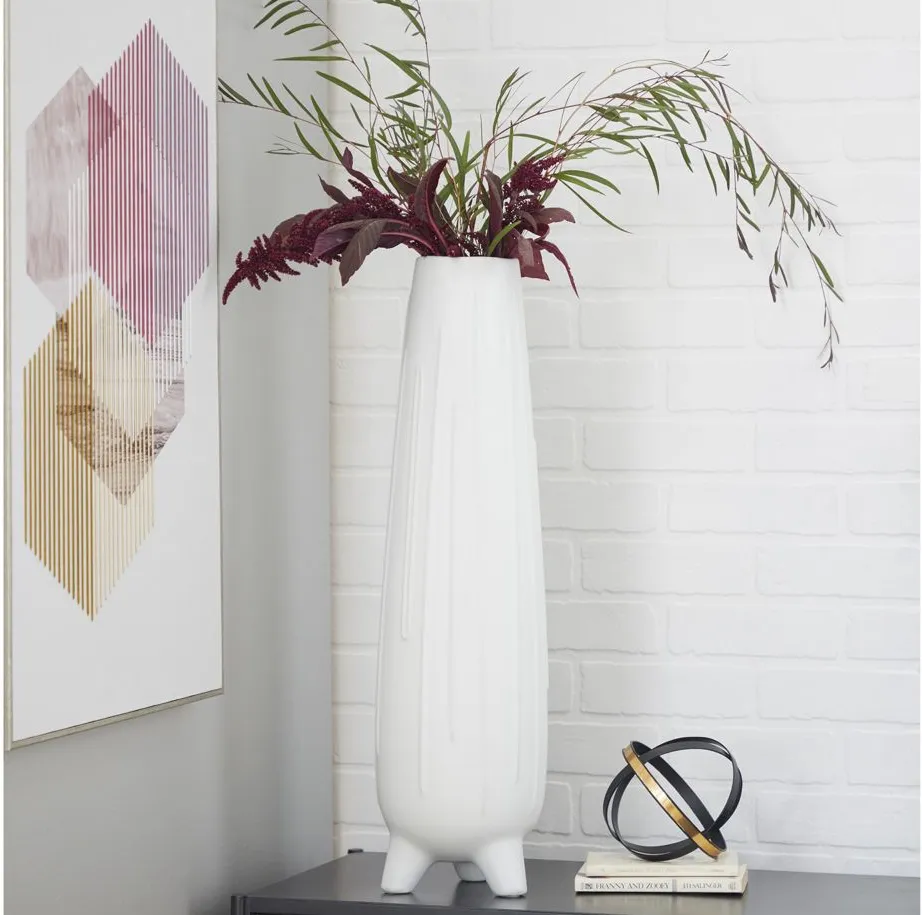 Ivy Collection Celsus Vase in White by UMA Enterprises