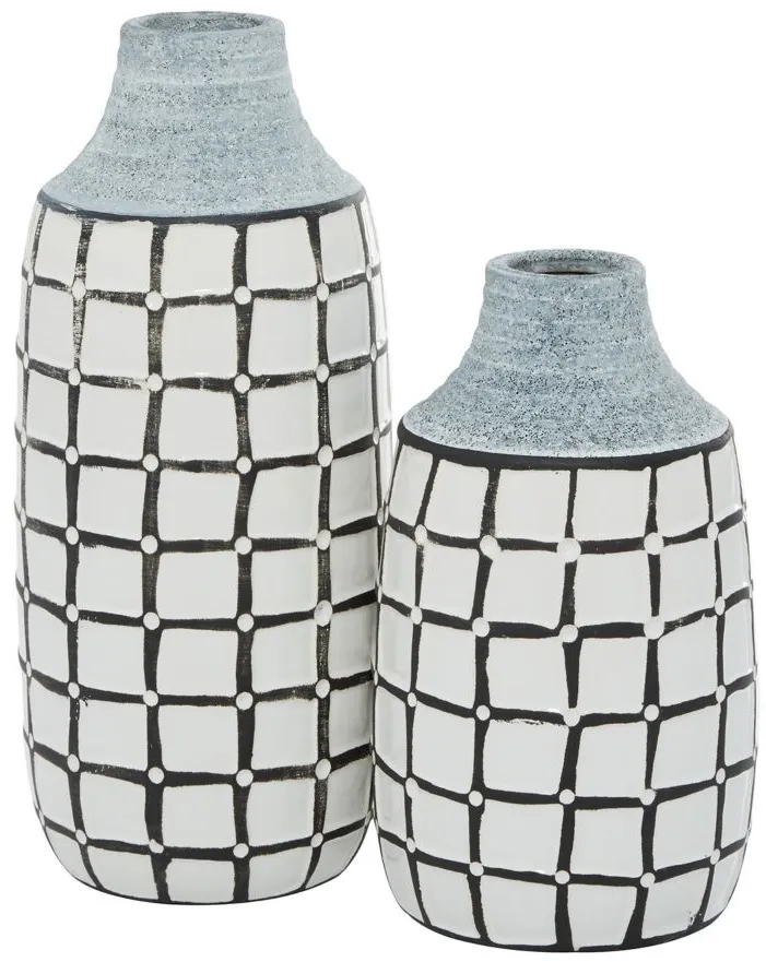 Ivy Collection Hamburg Vase Set of 2 in White by UMA Enterprises