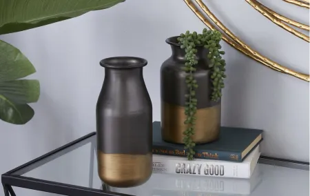 Novogratz Insulae Vase Set of 2 in Gold by UMA Enterprises