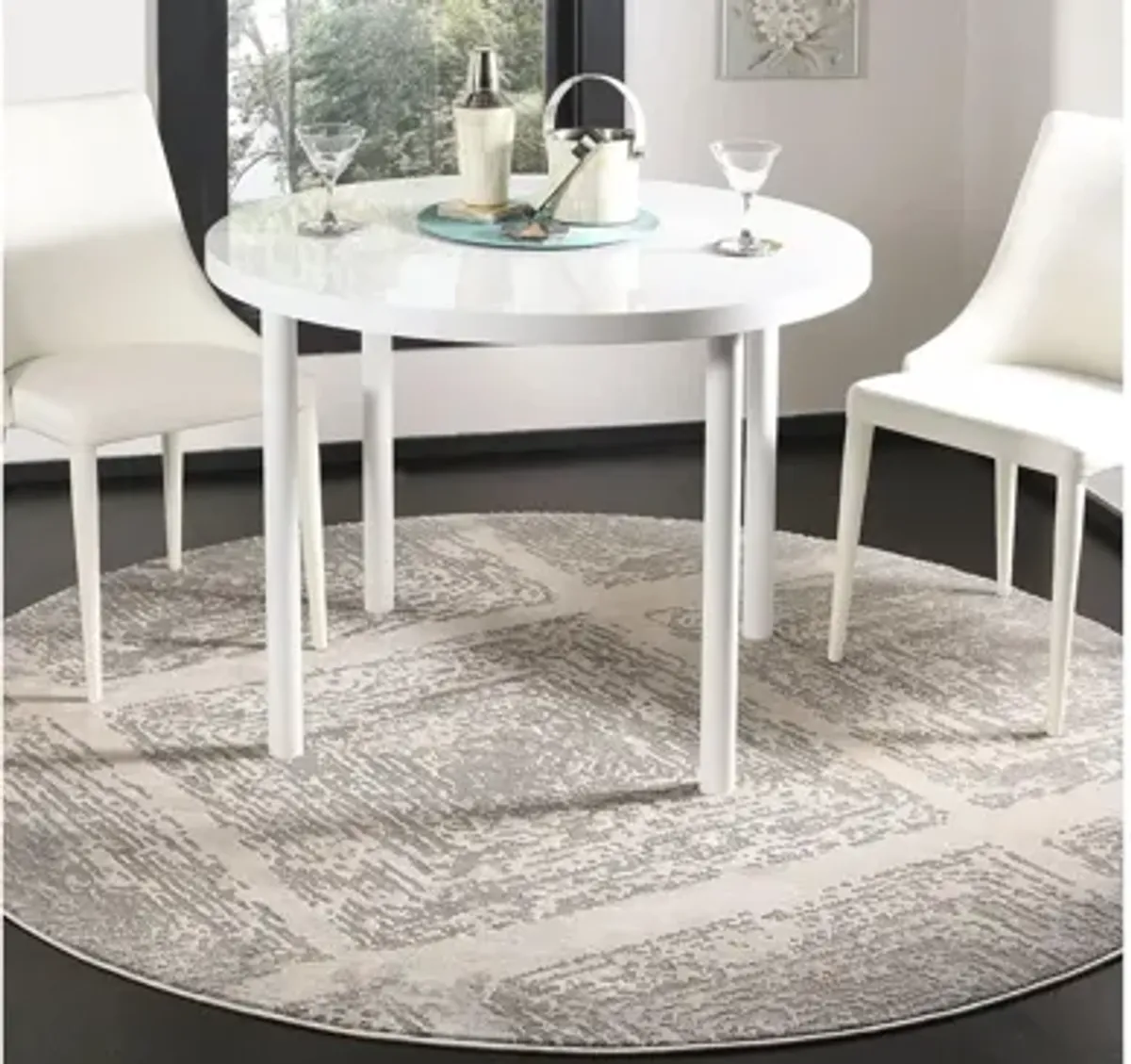 Sutton Round Area Rug