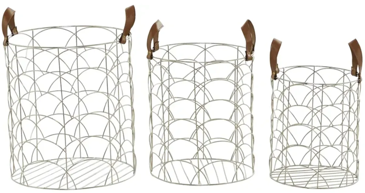 Ivy Collection Sainsbury Basket - Set of 3 in Silver by UMA Enterprises