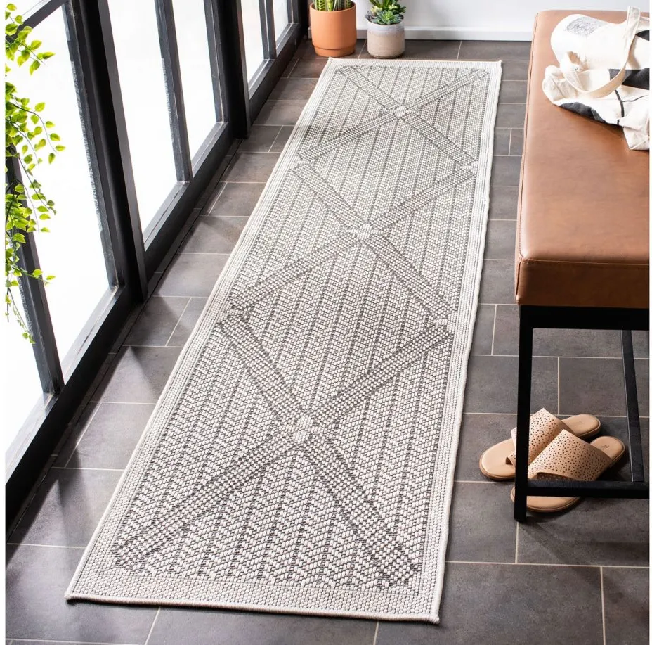 Bermuda Wide Diamond Indoor/Outdoor Runner Rug in Cream & Gray by Safavieh