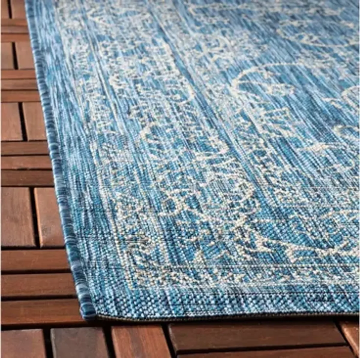 Courtyard Pacific Indoor/Outdoor Runner Rug