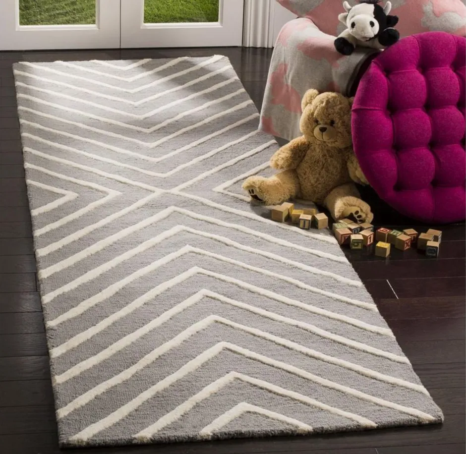 Kerr Kid's Area Rug in Gray/Ivory by Safavieh