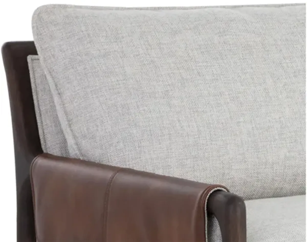 Mauti Sofa