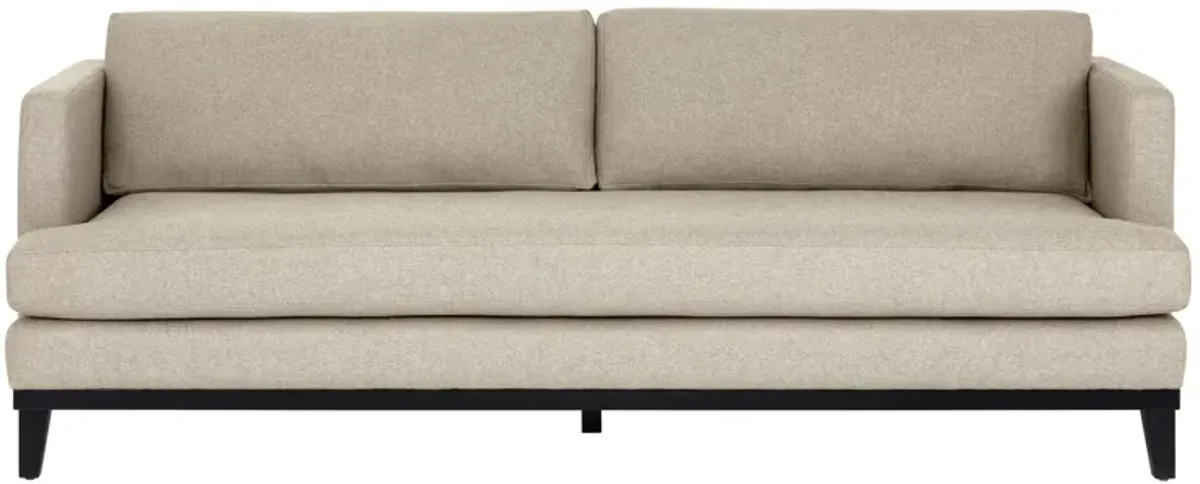 Kaius Sofa