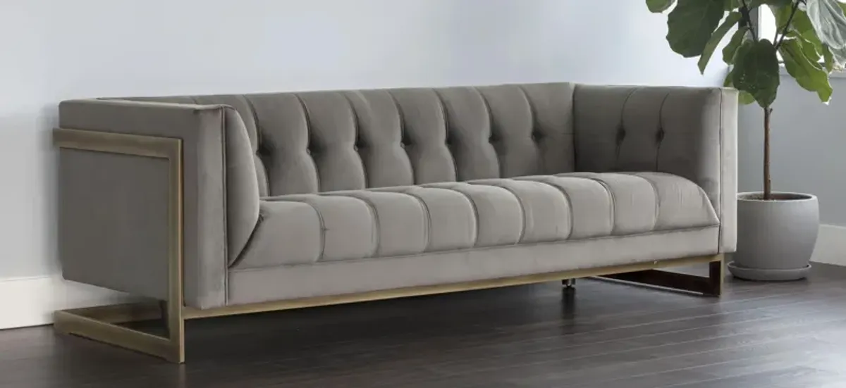 Ekon Sofa