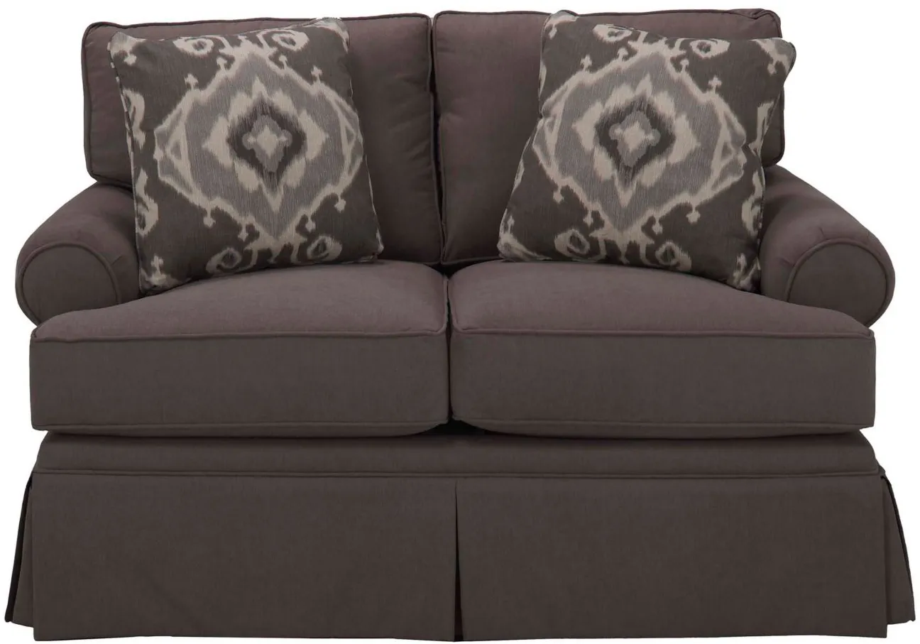 Medalia Loveseat in Gray by Emeraldcraft