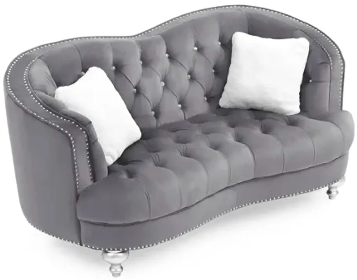 Woodbridge Loveseat