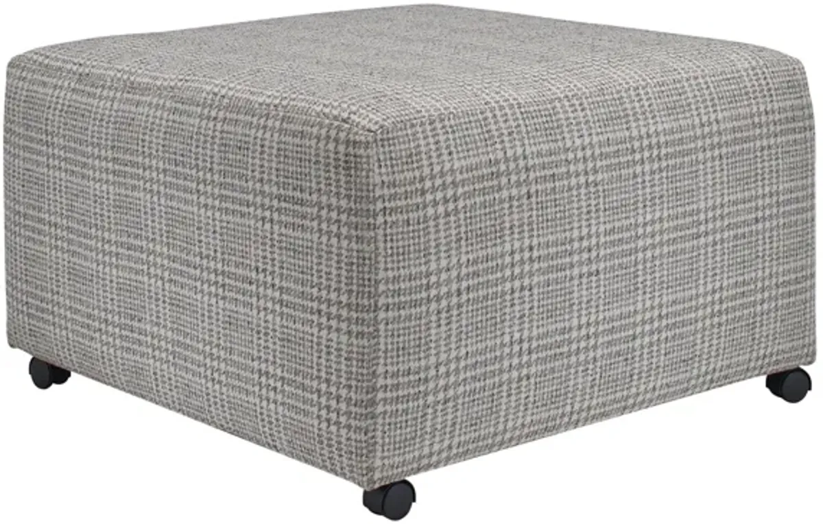 Suzanne Cocktail Ottoman