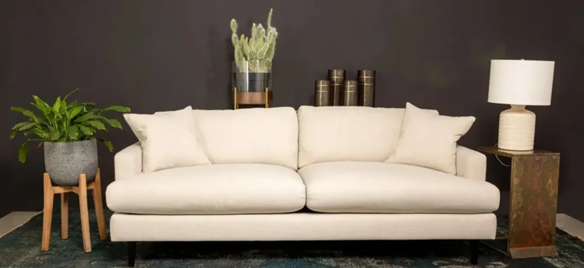 Martha Sofa