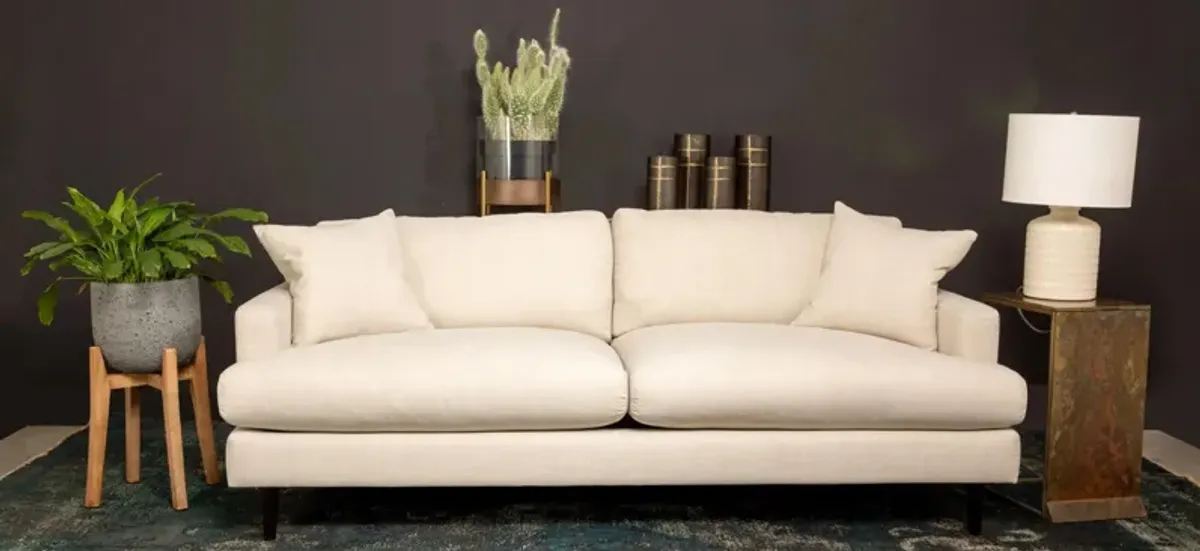 Martha Sofa