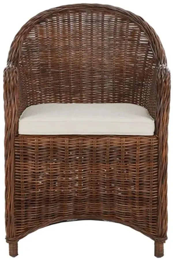 Hemi Club Chair
