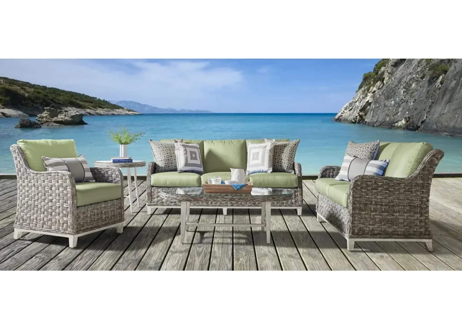 Grand Isle 5-pc Outdoor Living Set in Soft Granite by South Sea Outdoor Living