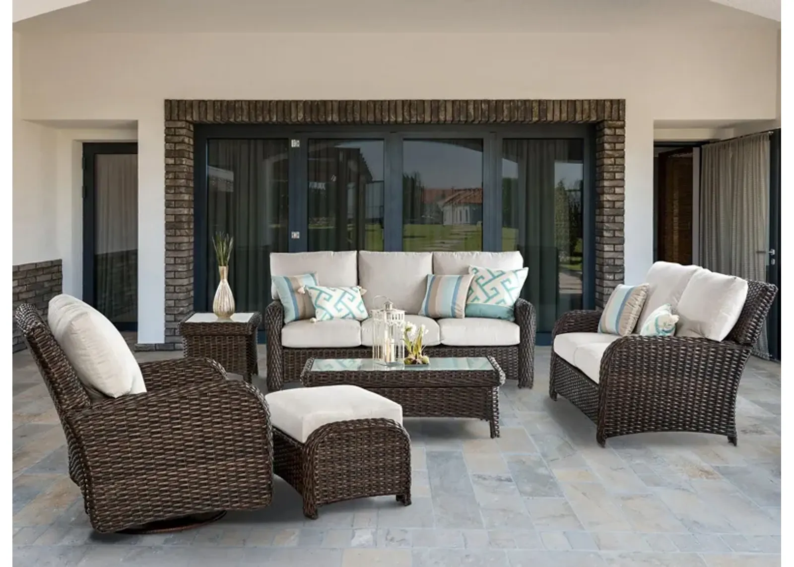 St Tropez 5 Pc. Patio Set in Tobacco by South Sea Outdoor Living