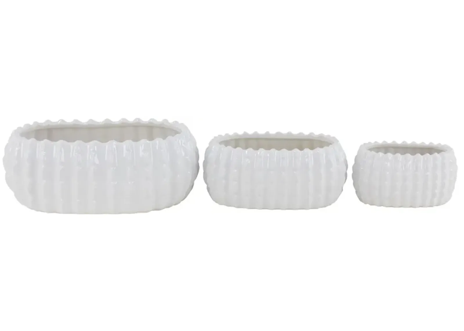 Ivy Collection Roubanese Planter Set of 3 in White by UMA Enterprises