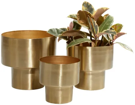 Ivy Collection Gold Metal Planter Set of 3 in Gold by UMA Enterprises