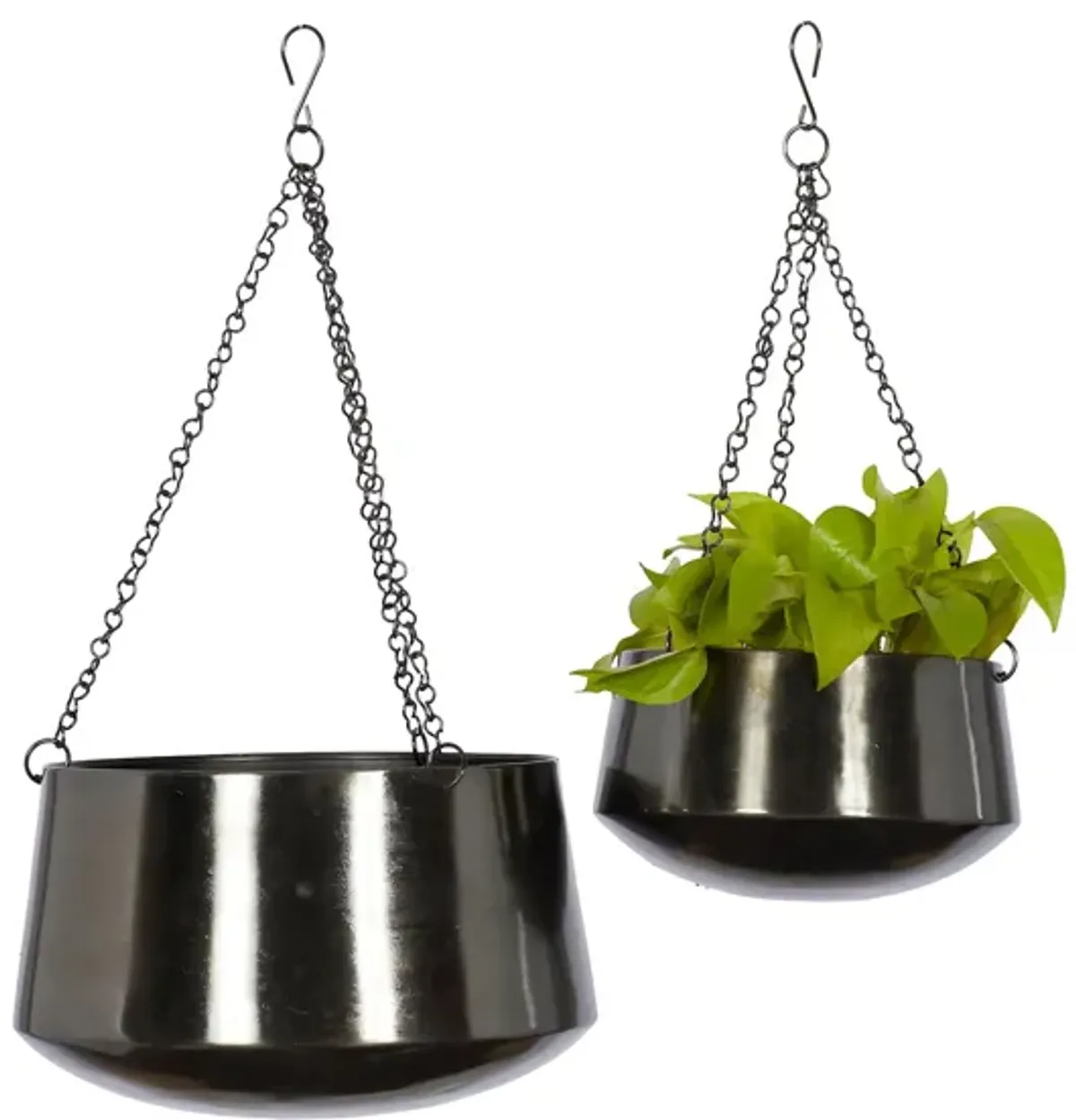 Ivy Collection Mamoru Planter Set of 2 in Black by UMA Enterprises